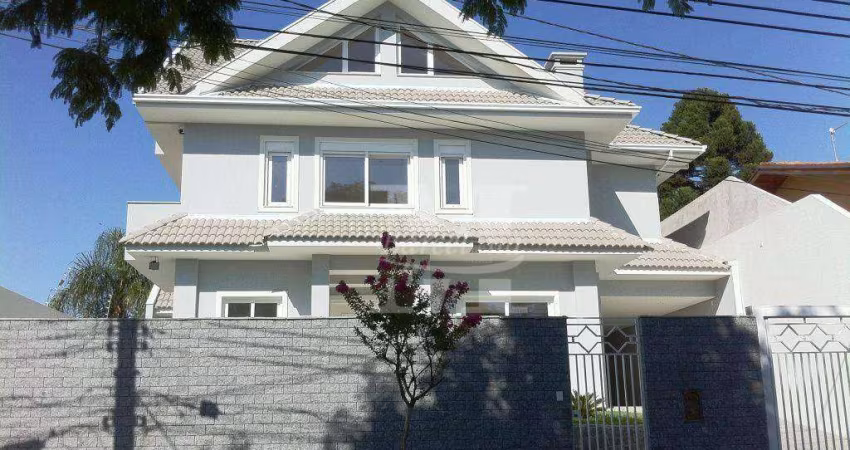 BELÍSSIMA CASA NO CASCATINHA. 03 SUÍTES COM VARANDA. TERRAÇO. SISTEMA DE SEGURANÇA.