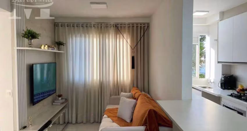 Apartamento semi-mobiliado, lindo! ensolarado, em ótima localização.