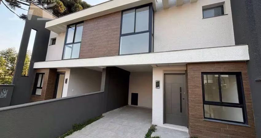 Casa duplex nova em condomínio fechado. próximo à pedreira paulo leminski, parque são lourenço, colégio marista, parque tanguá