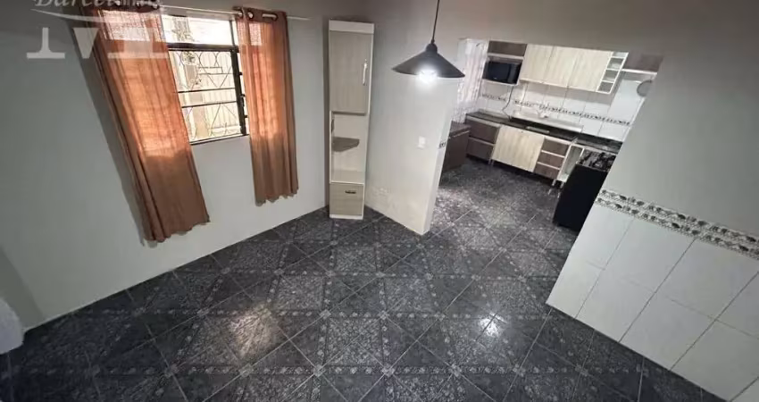 Sobrado para locação; próximo a av são gabriel; 3 vagas de garagem; 4 quartos; churrasqueira.