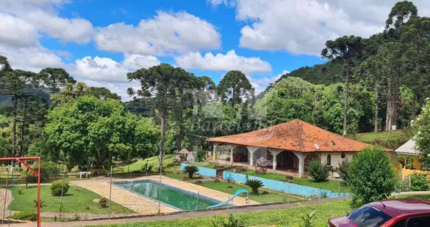Campo largo estrada itambé rara chácara com 2,5 alqueires 4 casas piscina tanque de peixes