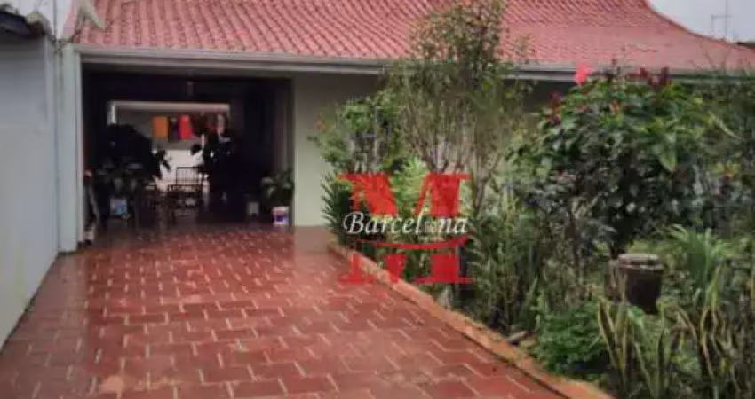 Pontal do paraná. casa 2 quartos edícula com churrasqueira