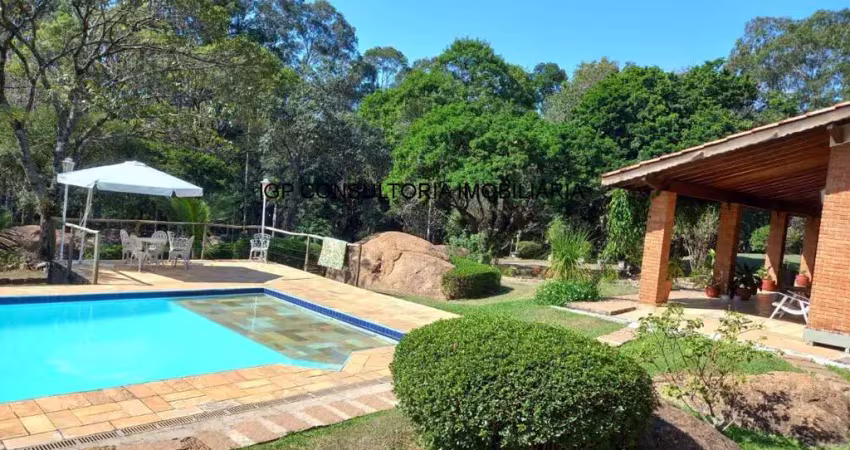 Chácara de luxo em condomínio exclusivo em indaiatuba-sp - 4 quartos, 4 suítes, 2 salas, 403,55 m² de área no parque da grama.