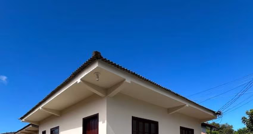 Casa térrea 2 dorms bairro Rio Vermelho/Florianópolis-SC.  Não financia!!!
