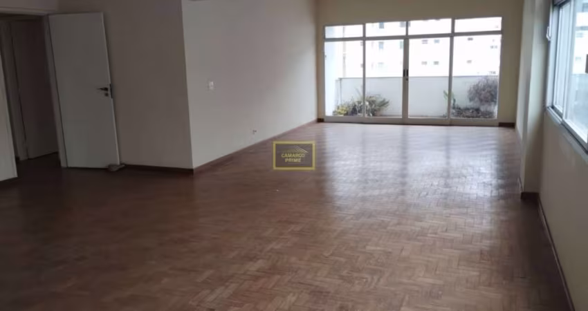 Apartamento com 03 dormitórios para locação no Jardim Paulista