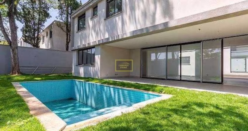 Sobrado de alto padrão à venda no Jardim Cordeiro