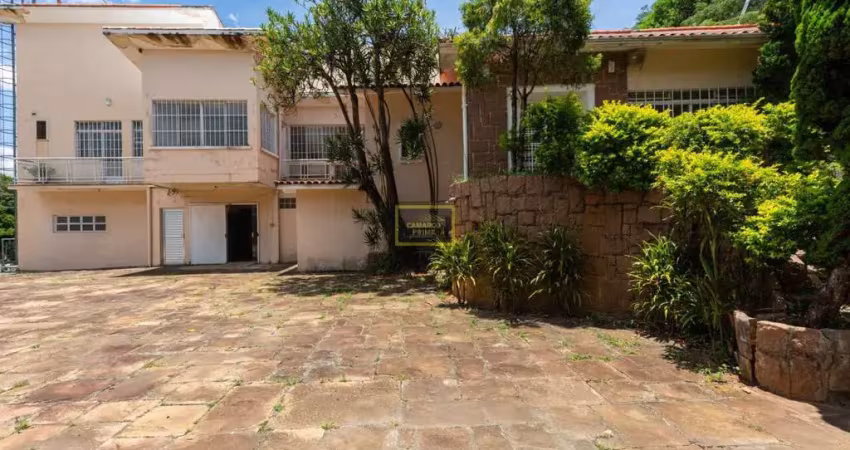 Casa residencial para locação no Pacaembu