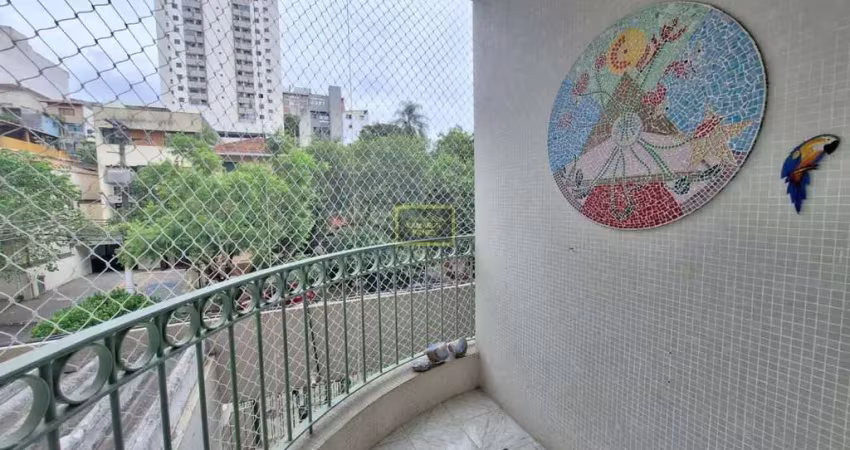 Apartamento com 02 Dormitórios e Varanda na Pompéia