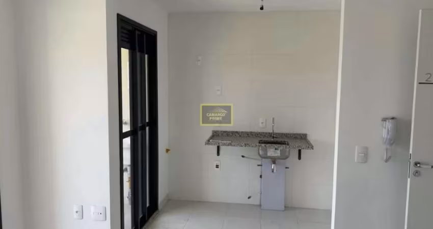 Apartamento em Vila Anastácio com 55 metros de área útil, para venda