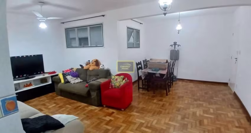 Apartamento à Venda no Centro de Caraguatatuba