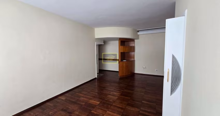 Apartamento com 03 Dormitórios para Locação na Cerqueira César