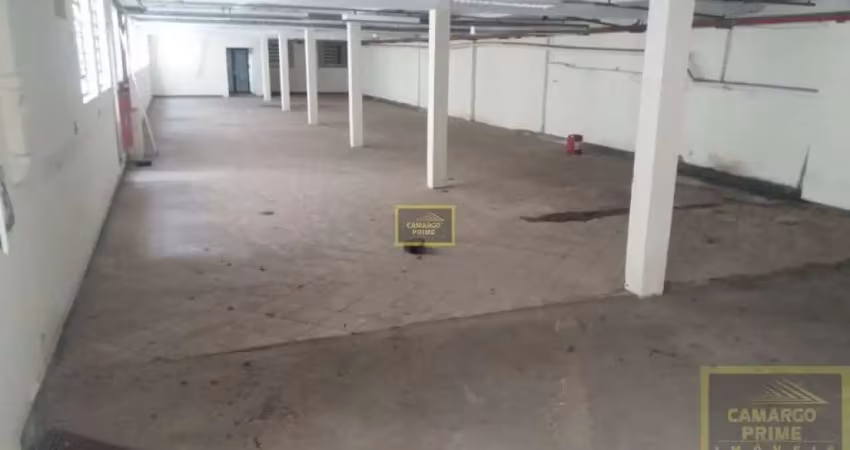 Galpão industrial/comercial completo com 1.226 m² e localização premium