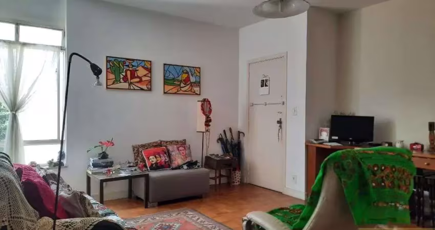 Apartamentos com 2 suítes e 1 vaga na rua cardoso de almeida.