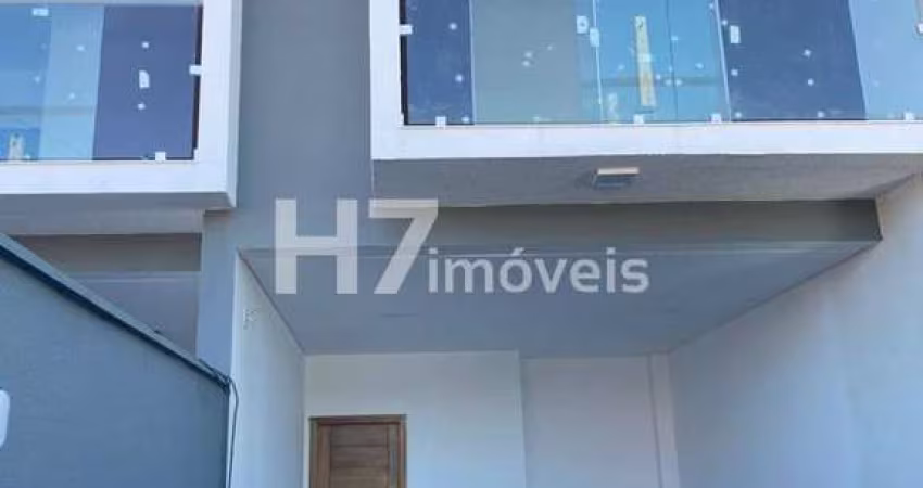 Casa Geminada com 1 suíte + 2 quartos, Fátima - Joinville