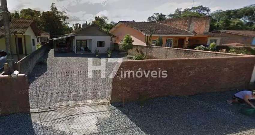 Casa com 1 suíte + 2 quartos, morro do meio - joinville