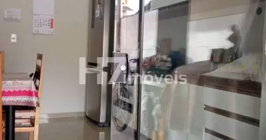 Casa geminada semi mobiliada com 2 suítes, iririú - joinville