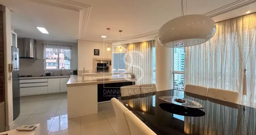 Locação anual apartamento 3 quartos, quadra mar, Balneário Camboriú