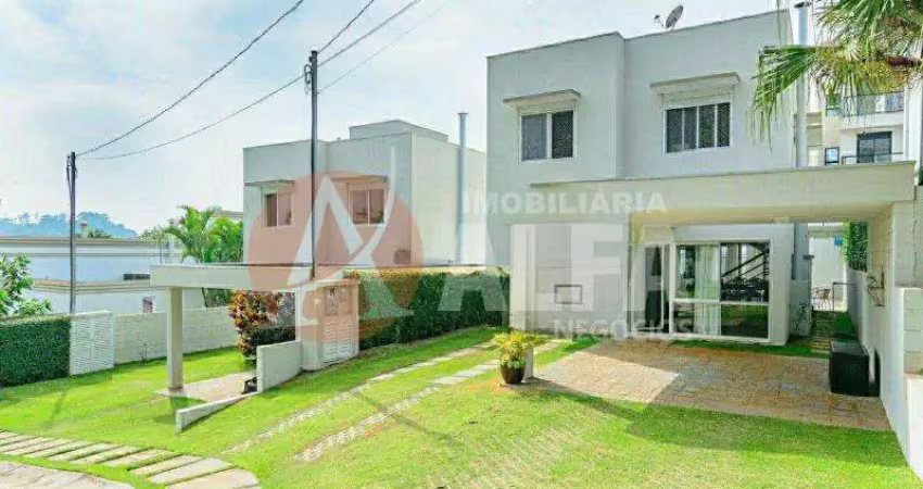 Casa com 3 suites - condomínio vila cambará - jardim pioneira cotia - sp