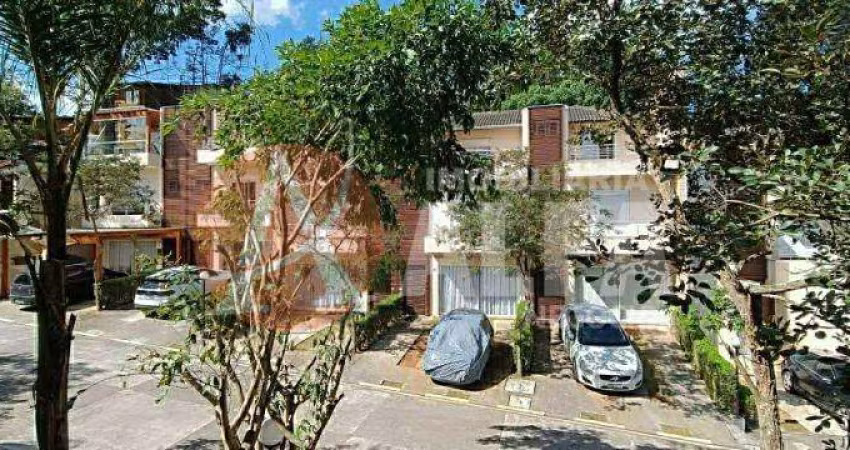 Casa com 4 Dormitórios - Condomínio Bel Fiore -  Jardim Barbacena - Cotia/SP