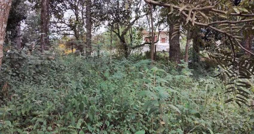TERRENO DE ESQUINA - 586,2 m² - Bairro gramado -  Cotia/SP