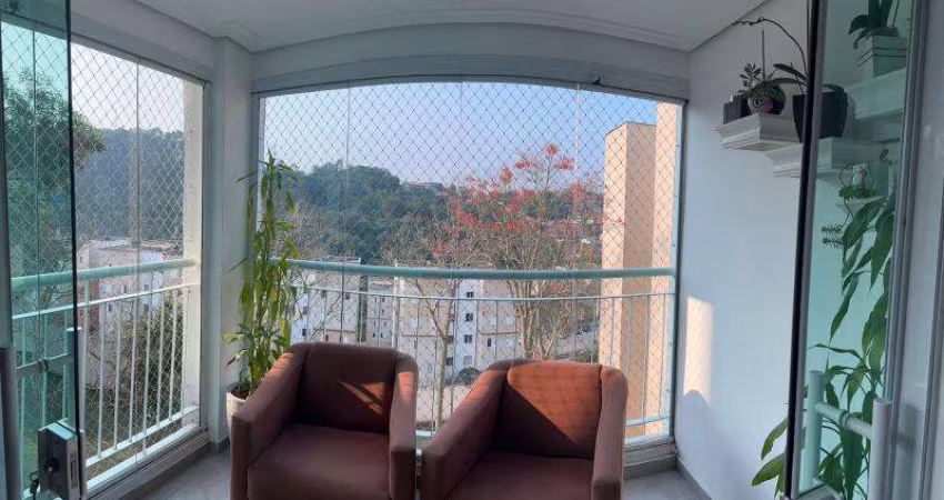 Apartamento com 3 Dormitórios - Condomínio Reserva Natureza - Jardim Petrópolis - Cotia / SP