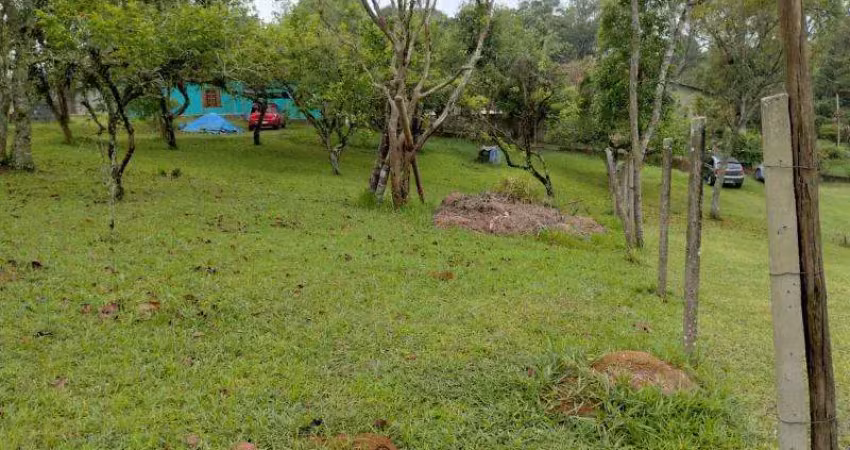 Terreno à venda na Estrada da Barragem, Caputera, Cotia