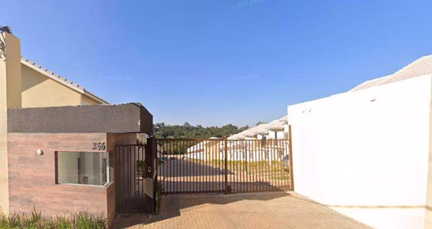 Casa com 2 Dormitórios - Condomínio Residencial Ilha de Malta - Chácara Ondas Verdes - Cotia/SP