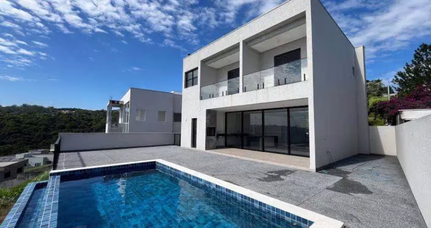 Casa com 3 Suítes - Condomínio Lago do Sol - Quinta dos Angicos - Cotia / Sp
