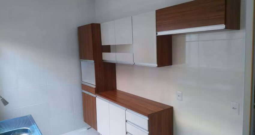 Casa com 02 dormitórios - Parque São George - Cotia / SP