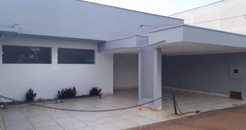 Casa comercial com 8 salas para alugar no Alemães, Piracicaba 