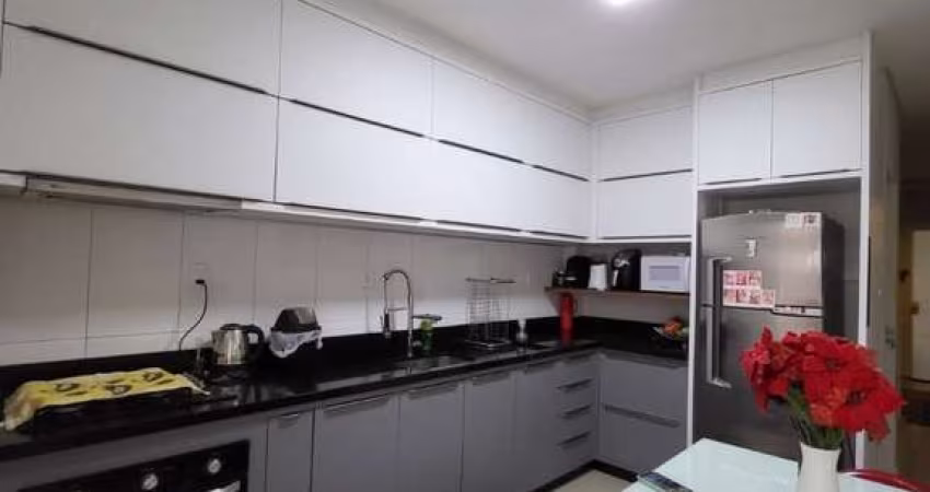 Casa com 2 quartos à venda na Rua Ursa Maior, 700, Guanabara, Joinville