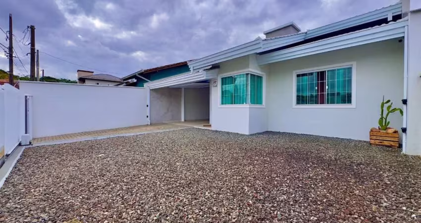 Casa com 3 quartos à venda na Laranjal, 57, João Costa, Joinville