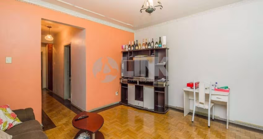 Apartamento de 3 quartos com 1 vaga à venda no bairro Centro Histórico em Porto Alegre