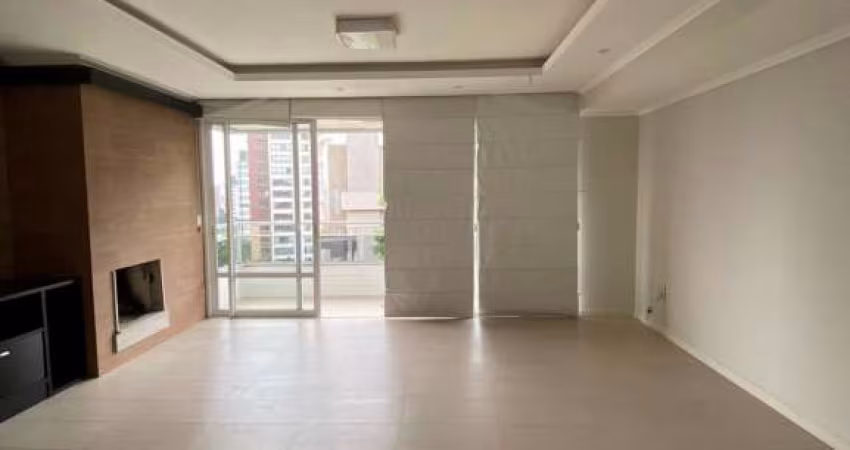Apartamento 2 dormitórios com 2 vagas de garagem à venda no bairro Petrópolis em Porto Alegre