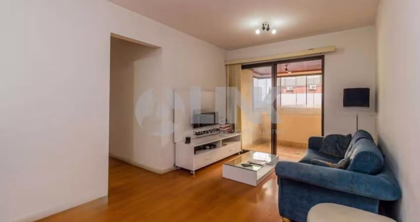 Apartamento com 3 quartos à venda no bairro Mont Serrat em Porto Alegre