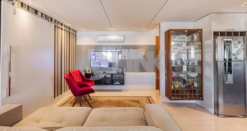 Comprar Apartamento de 3 quartos com 3 vagas à venda no bairro Cristo Redentor em Porto Alegre