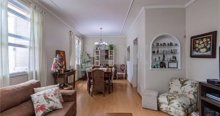 Apartamento com 2 quartos à venda no bairro Mont Serrat em Porto Alegre