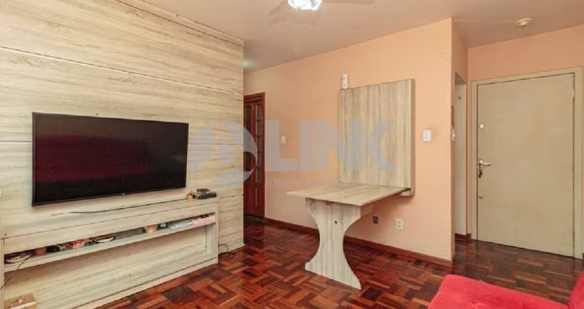 Apartamento de 2 quartos com 1 vaga à venda no bairro Passo da Areia em Porto Alegre