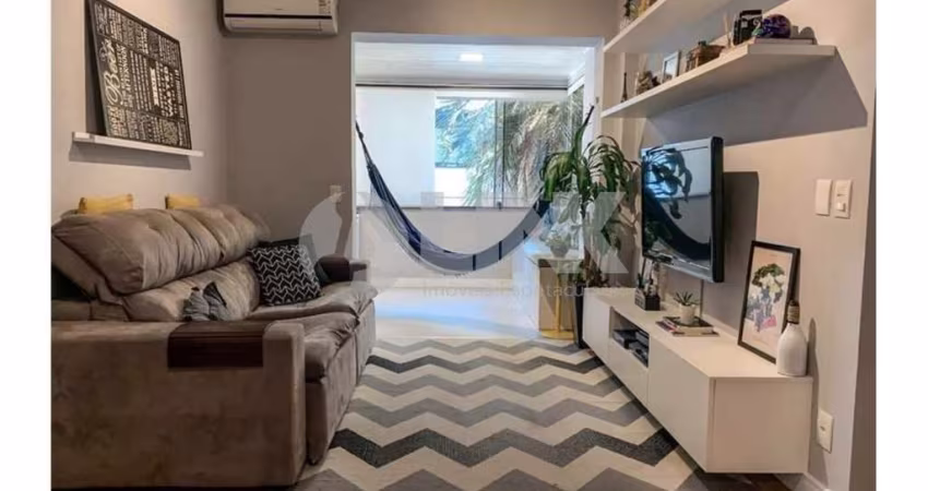 Apartamento de 2 quartos com 2 vagas à venda no bairro Mont Serrat em Porto Alegre