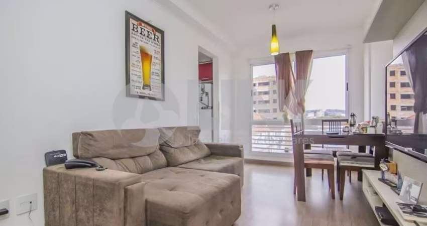 Apartamento de 3 quartos com 1 vaga à venda no bairro Partenon em Porto Alegre