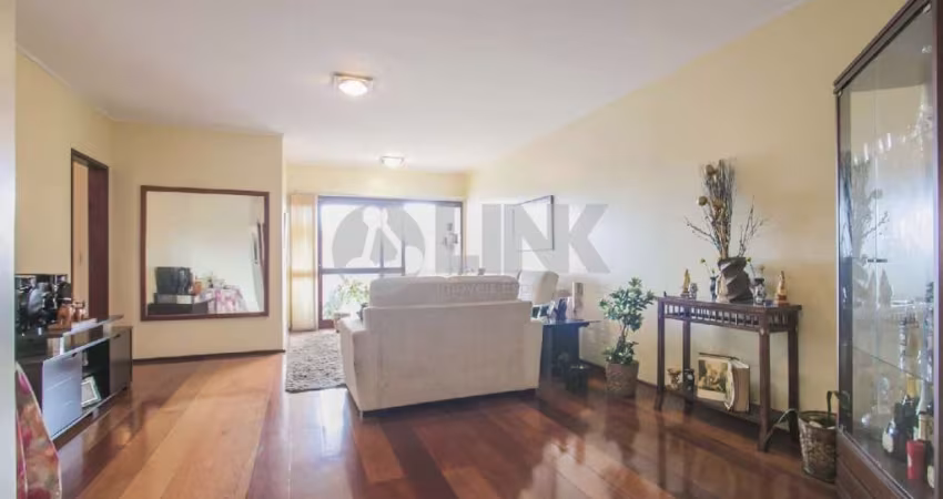 Apartamento de 3 quartos com 2 vagas à venda no bairro Jardim Europa em Porto Alegre