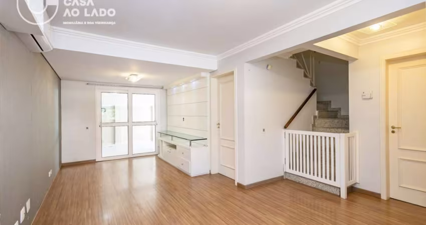 Casa 102m² Semi Mobiliado com 03 quartos no Vista Alegre - Curitiba/PR.