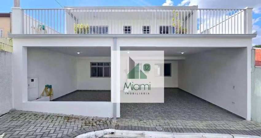 Sobrado com 5 dormitórios para alugar, 220 m² por R$ 4.985,43/mês - Xaxim - Curitiba/PR