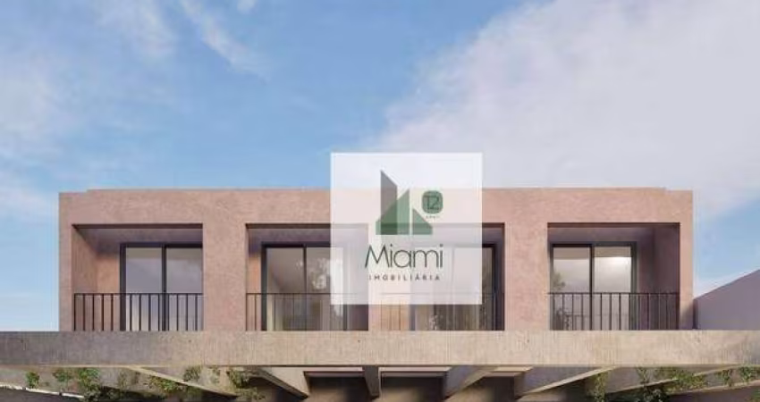 Sobrados Internos com 3 dormitórios à venda, 117 m² por R$ 819.000 - Pilarzinho - Curitiba/PR