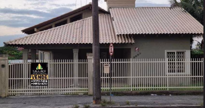 Comercial para Venda em Joinville, Itaum, 3 dormitórios, 1 suíte, 2 banheiros, 2 vagas