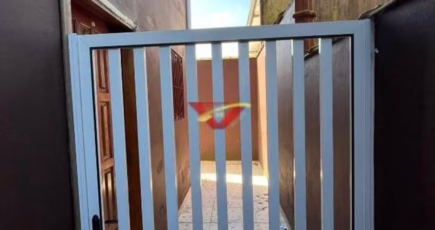EXCELENTE OPORTUNIDADE CASA DE CONDOM&#205;NIO - SAMAMBAIA