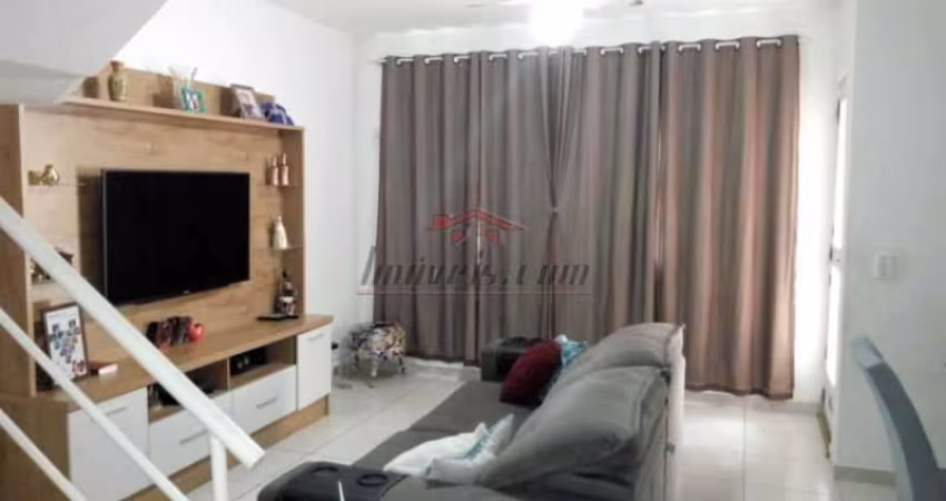Casa em condomínio fechado com 2 quartos à venda na Rua Maranga, 303, Praça Seca, Rio de Janeiro