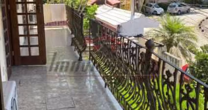 Casa em condomínio fechado com 3 quartos à venda na Rua Jaime Barcelos, 437, Taquara, Rio de Janeiro