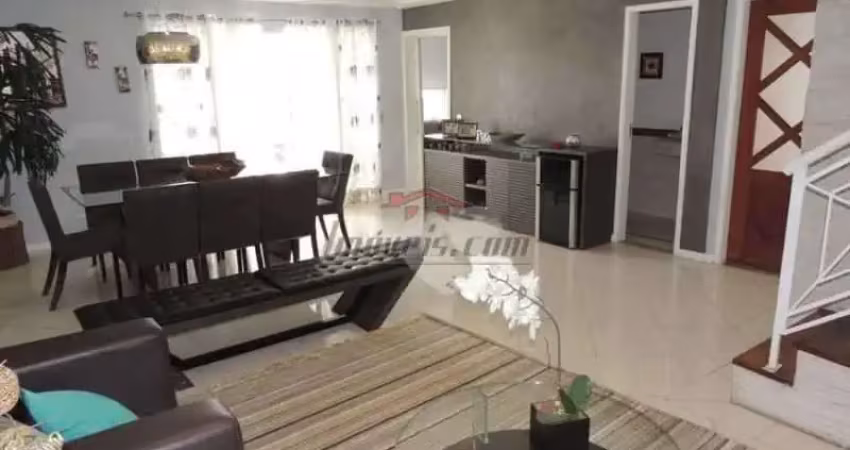 Casa em condomínio fechado com 4 quartos à venda na Rua Camaruçu, 385, Anil, Rio de Janeiro