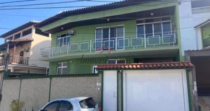 Casa em condomínio fechado com 4 quartos à venda na Rua Liliam Lemmertz, 33, Taquara, Rio de Janeiro